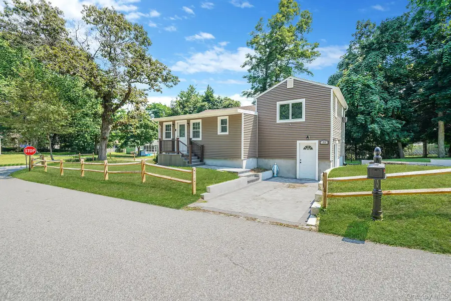 25 Cherry Lane, Wading River, NY 11792 - #2