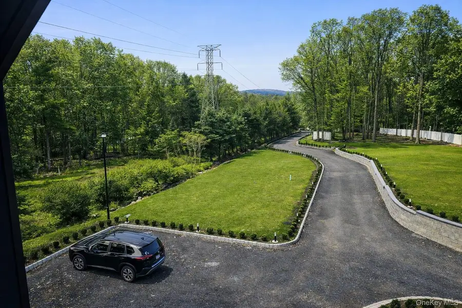 408 Buena Vista Road, New City, NY 10956 - #3