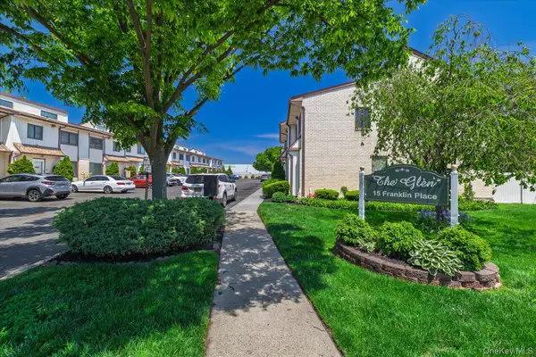 15 Franklin Place #5, Oceanside, NY 11572