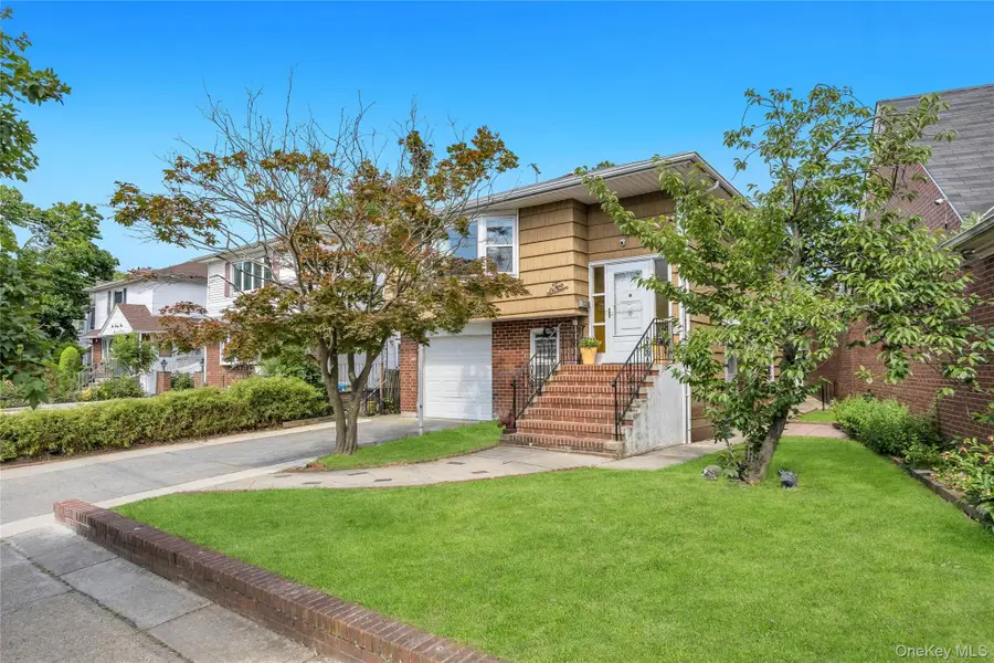 216 Earle Avenue, Lynbrook, NY 11563 - #3