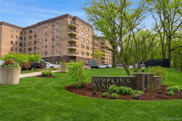 505 Central Avenue #618, White Plains, NY 10606