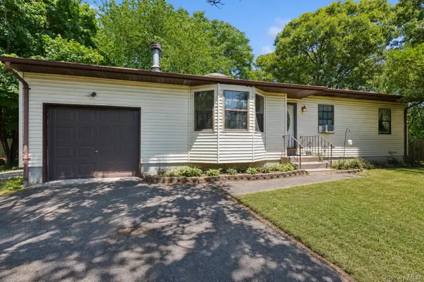 111 S Coleman Road, Centereach, NY 11720