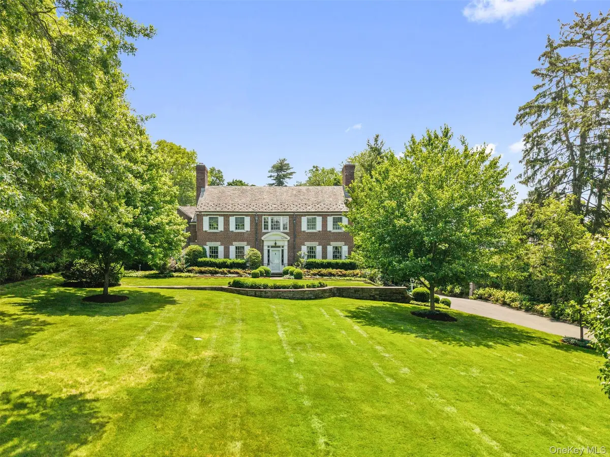 21 Dolma Road, Scarsdale, NY 10583 - #1