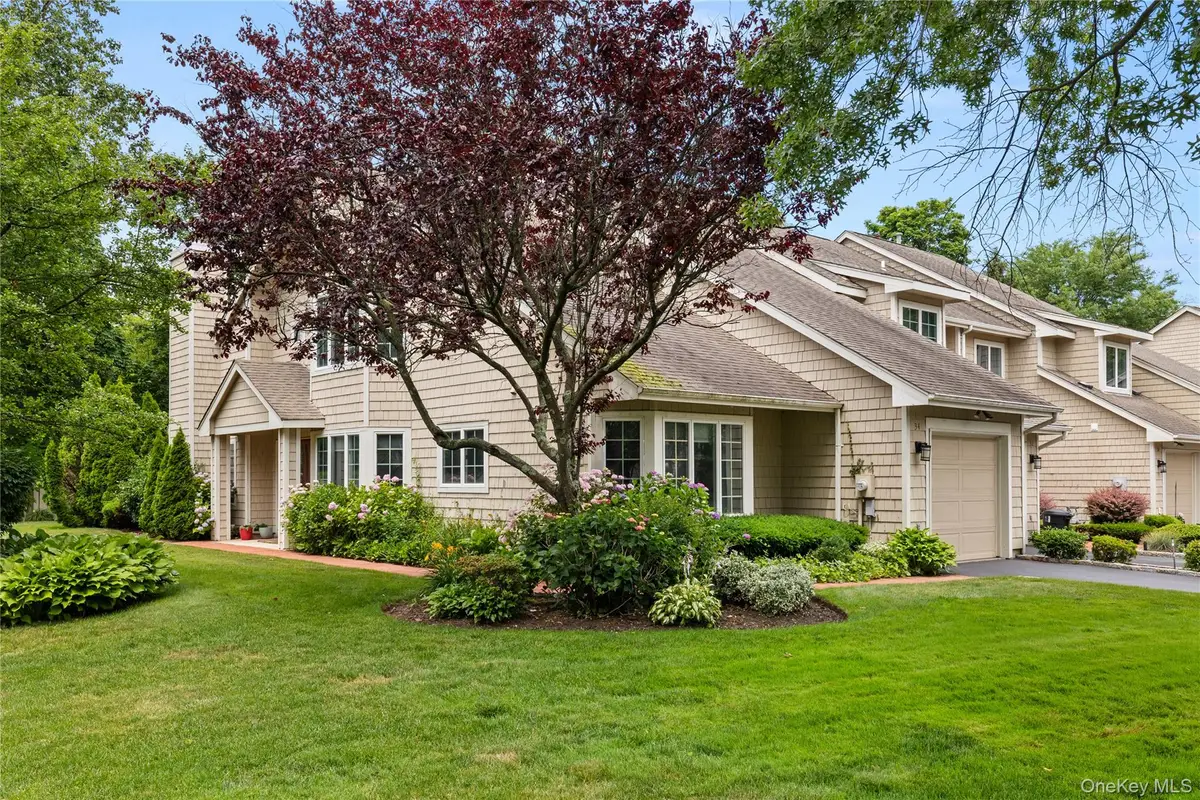 34 Cedar Ridge Lane, Bay Shore, NY 11706 - #1