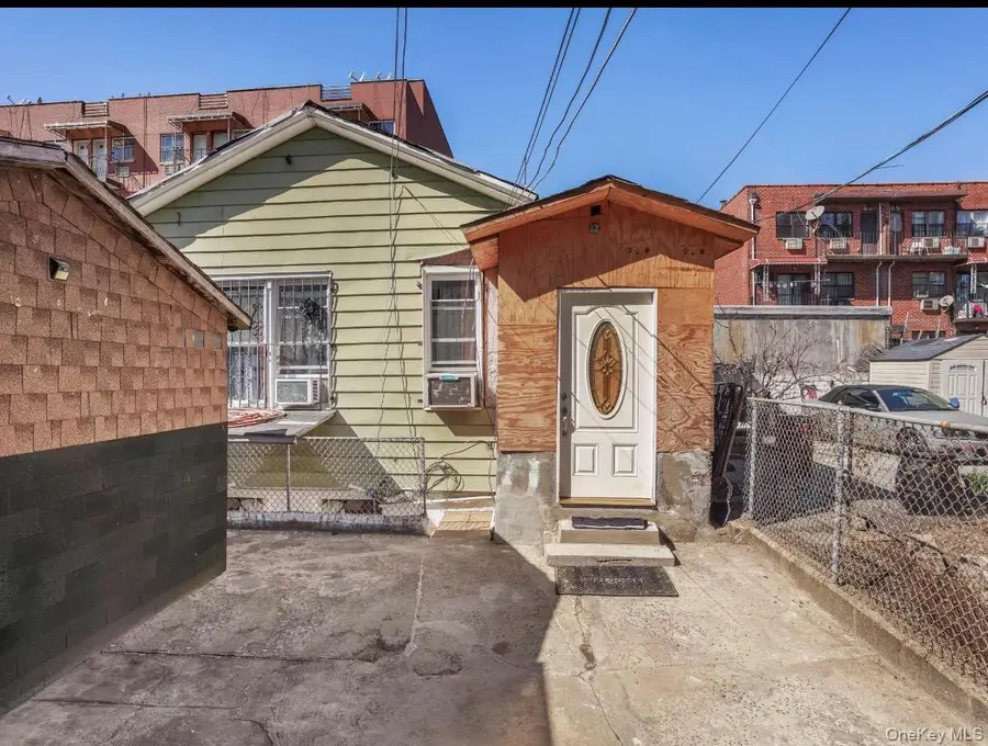 10455 39th Avenue, Corona, NY 11368 - #2