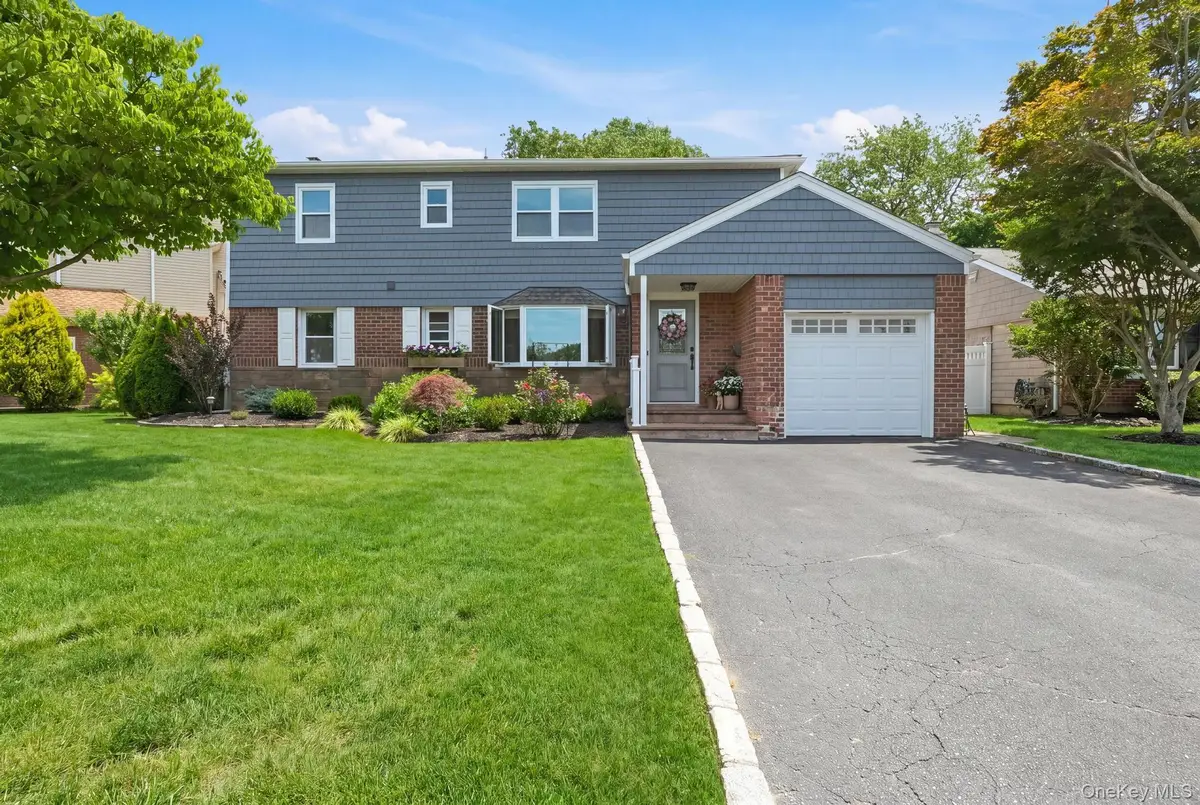 841 Willow Road, Franklin Square, NY 11010 - #1