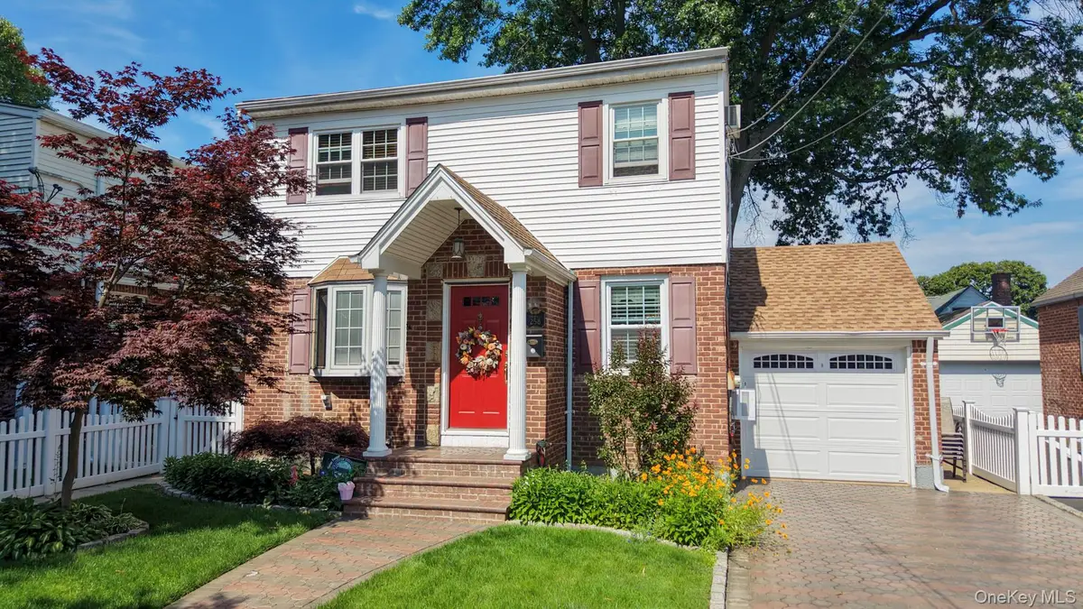258 Rintin Street, Franklin Square, NY 11010 - #1