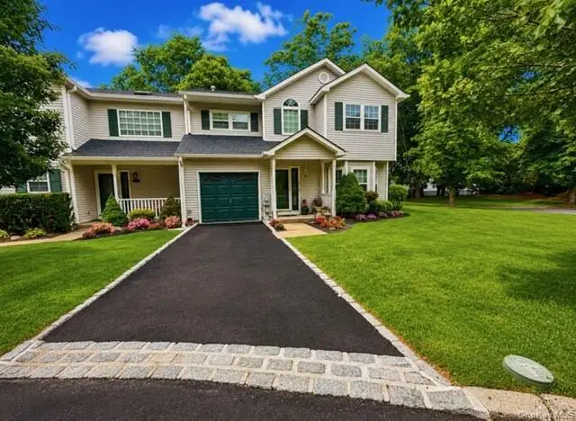 39 Merrimack Road, Smithtown, NY 11787 - #1
