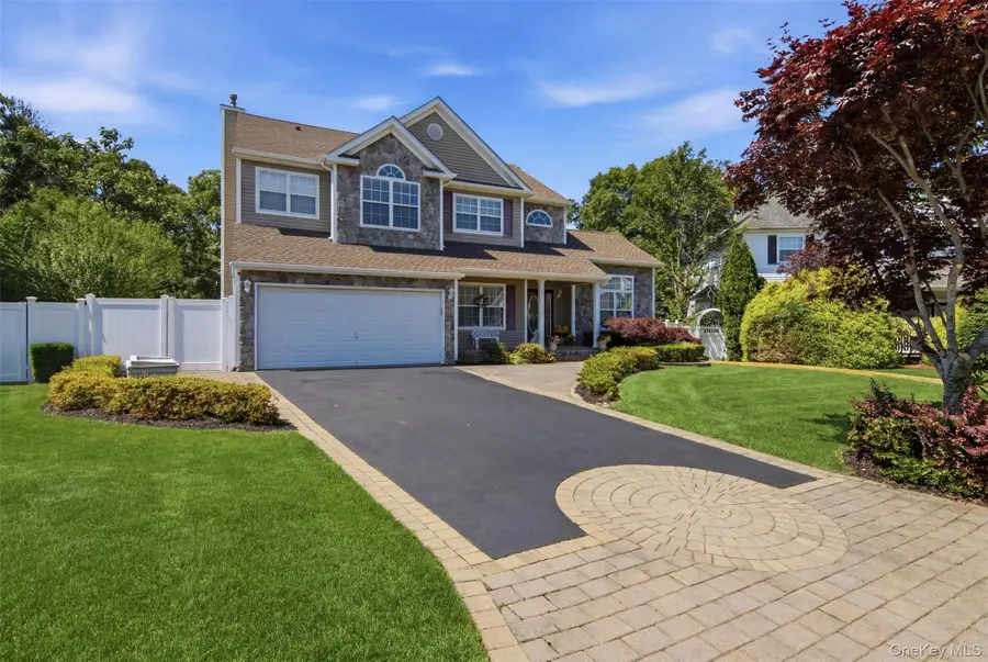 15 Scenicview Crescent, Manorville, NY 11949 - #3