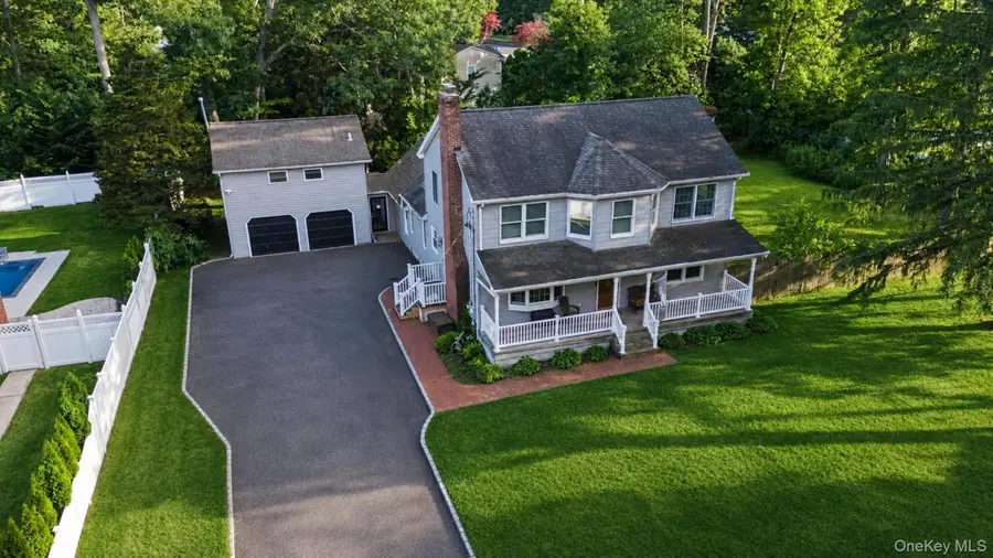 20 Richmond Boulevard, Lake Grove, NY 11755 - #3