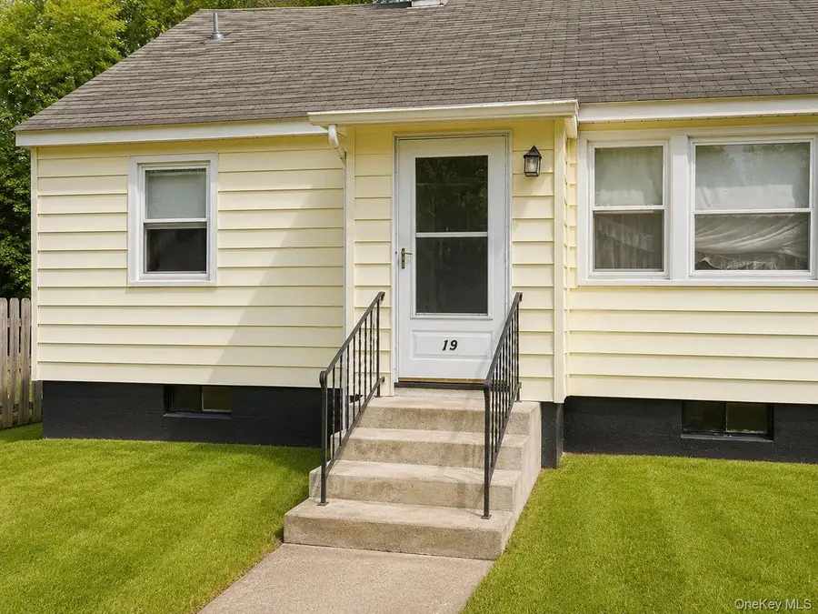 19 East Avenue, Walden, NY 12586 - #2