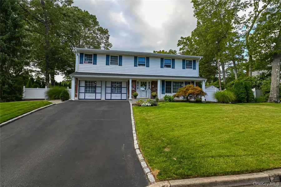 23 Hurtin Boulevard, Smithtown, NY 11787 - #2