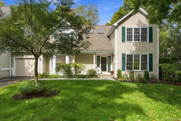 34 Old Town Crossing, Mount Kisco, NY 10549