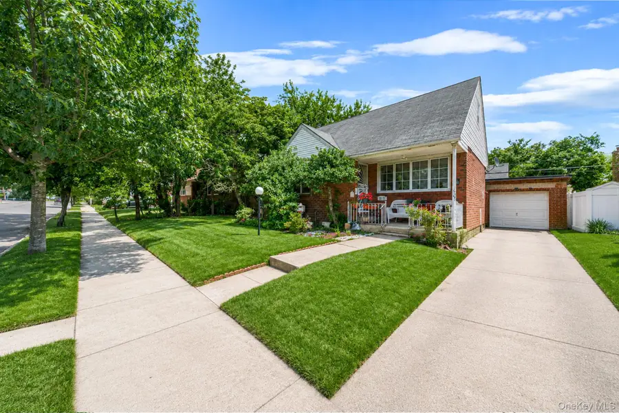 12123 238th Street, Rosedale, NY 11422 - #2
