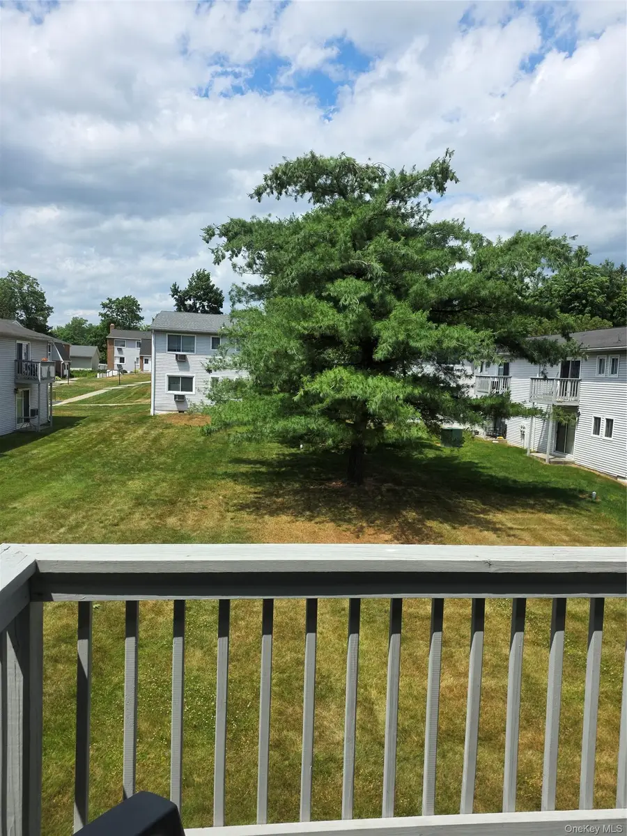 2740 South Road #A2, Poughkeepsie, NY 12601 - #3