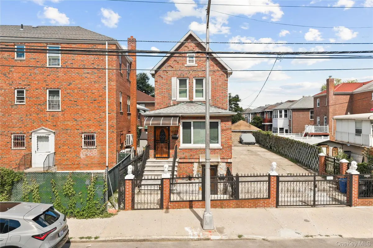 2328 Williamsbridge Road, Bronx, NY 10469 - #1