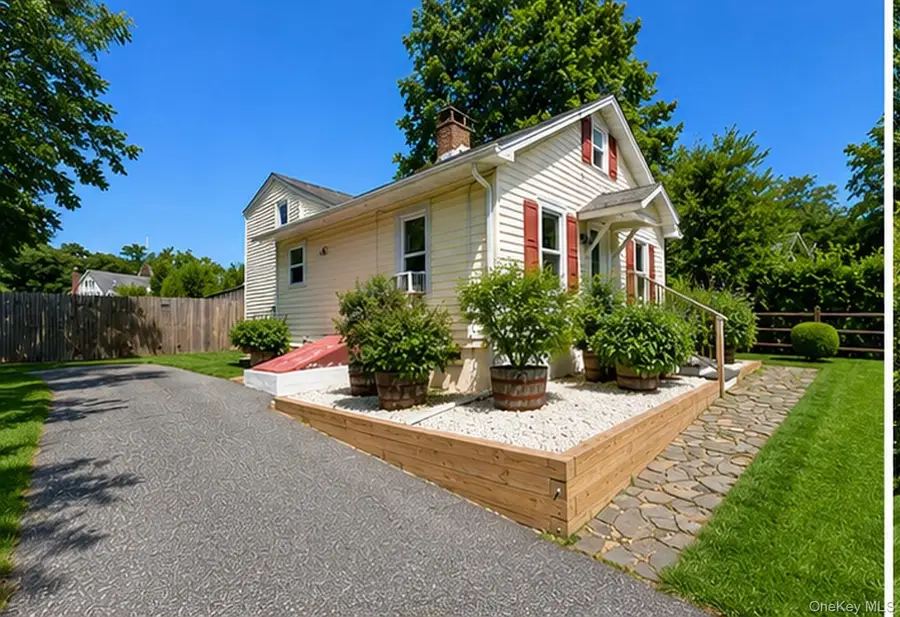 60 W Neck Road, Shelter Island, NY 11964 - #2