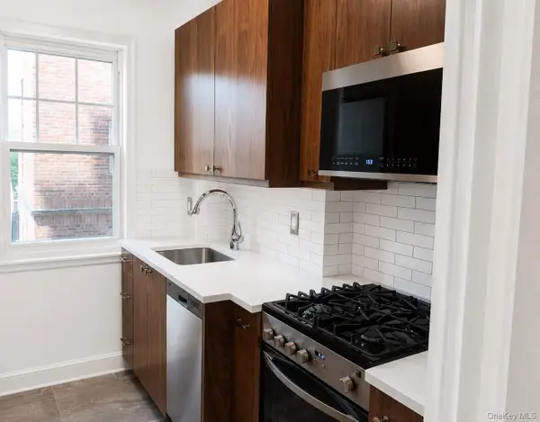 120 Cabrini #43, New York (Manhattan), NY 10033