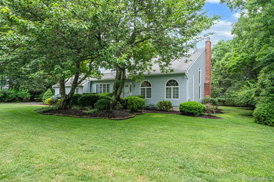 3 Liberty Lane, Miller Place, NY 11764 - #2