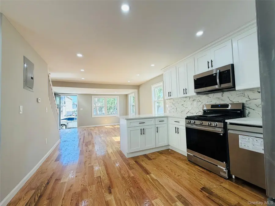 164-21 109 Road, Jamaica, NY 11433 - #3