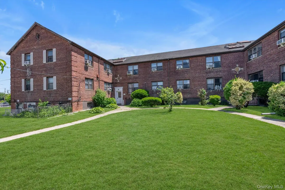 20106 Rocky Hill Road #6G2, Bayside, NY 11361 - #1
