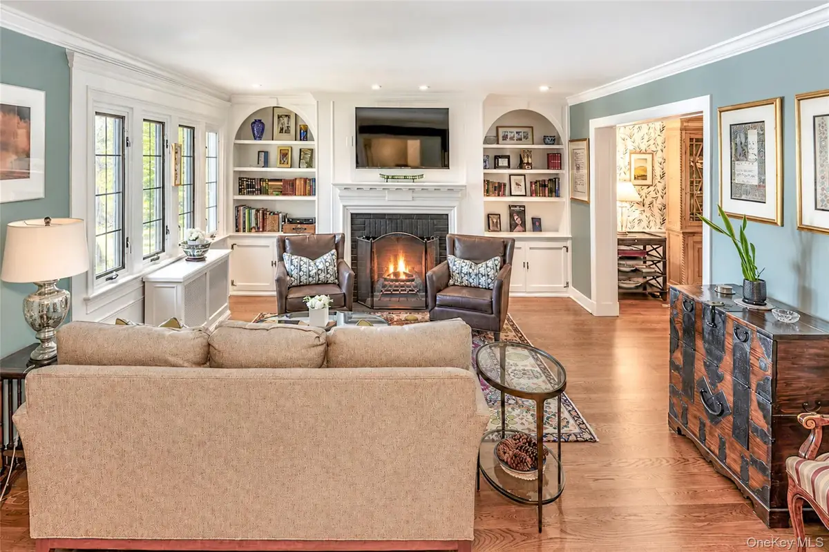 17 Beechtree Lane #2E, Bronxville, NY 10708 - #1