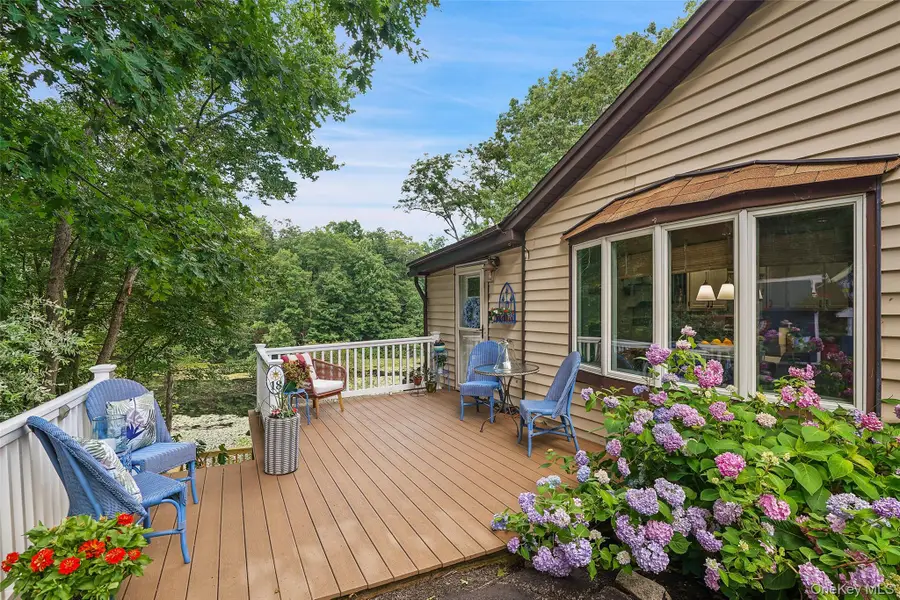 18 Sylvan Road, Lake Peekskill, NY 10537 - #2