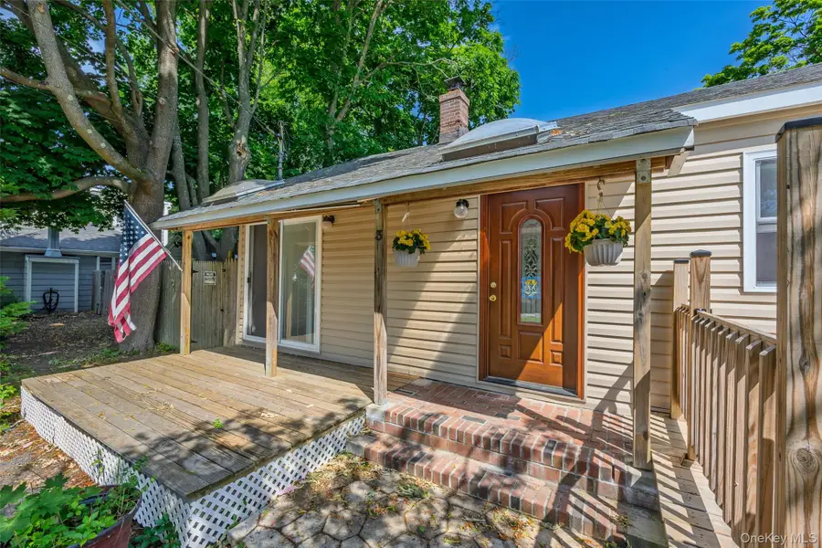 3 Laurel Road W, Mastic Beach, NY 11951 - #2