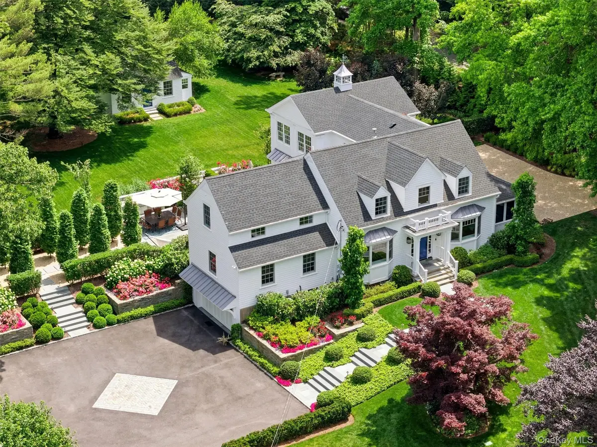 1920 Midlane, Muttontown, NY 11791 - #1