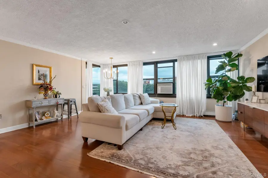 10-24 166 St. Street #7C, Beechhurst, NY 11357 - #2