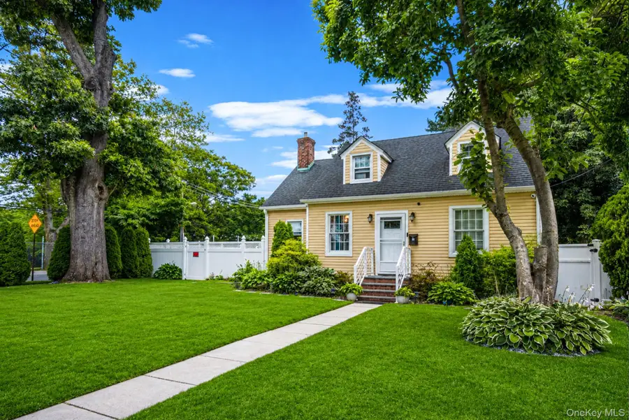 86 Jesse Street, Freeport, NY 11520 - #3