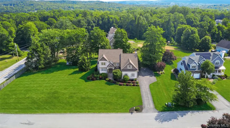 5 Albertanna Court, Hopewell Junction, NY 12533 - #3