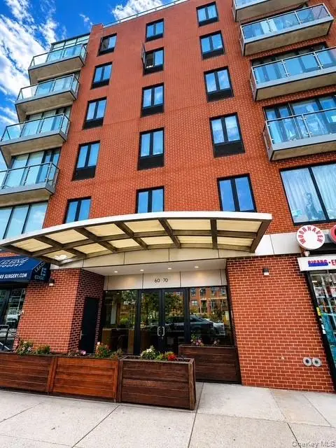 60-70 Woodhaven Boulevard #4I, Elmhurst, NY 11373