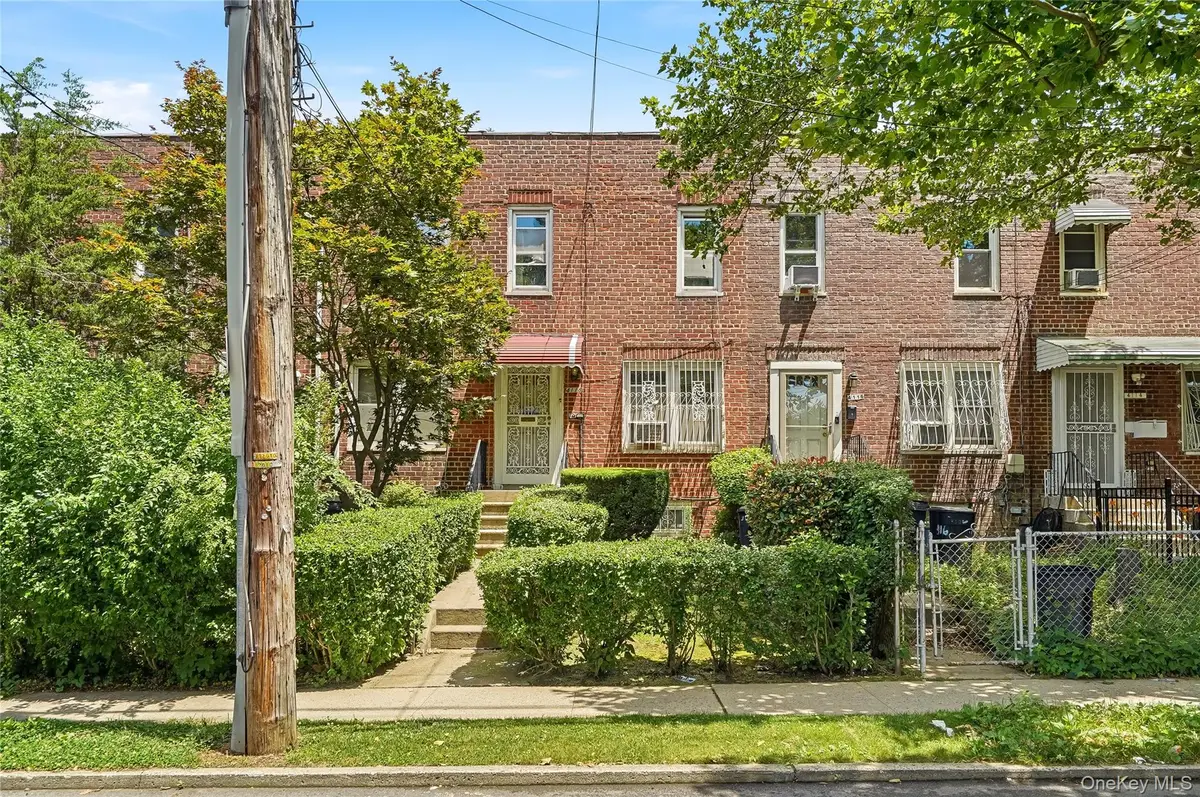 4118 Murdock Avenue, Bronx, NY 10466 - #1
