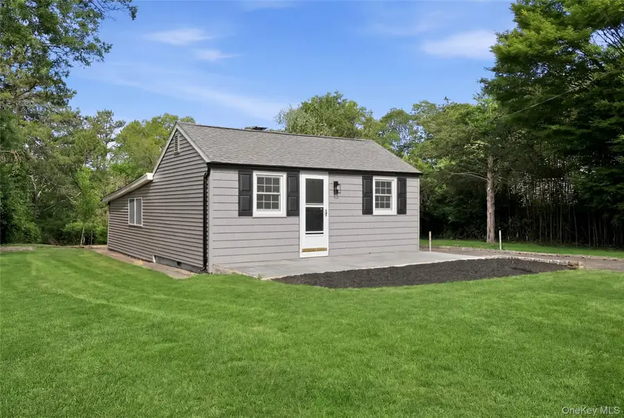 902 Old Medford Avenue, Medford, NY 11763 - #3