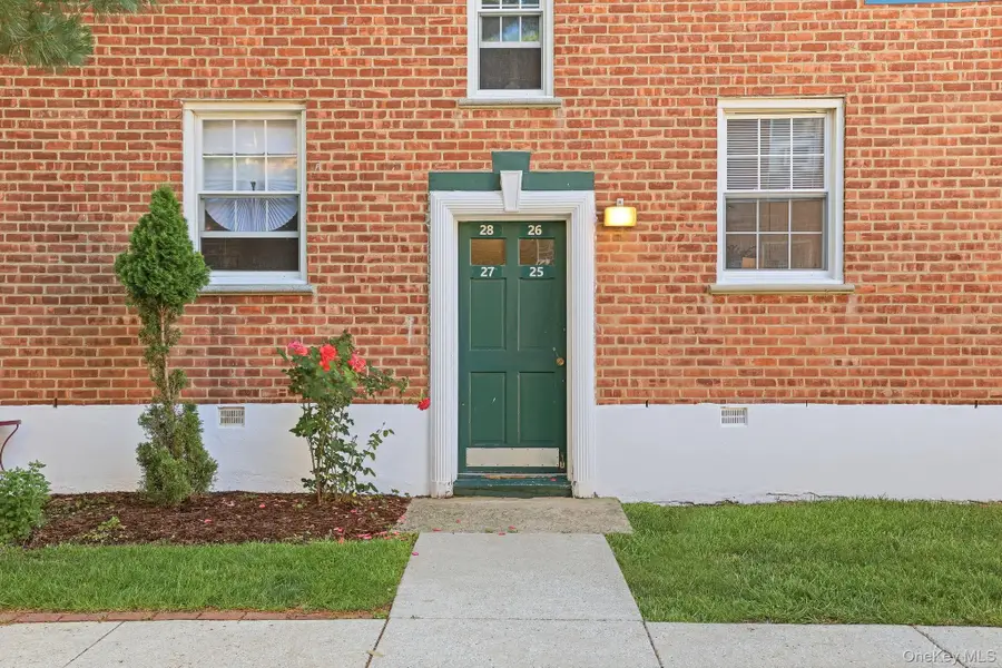 182 Pinewood Road #25, Hartsdale, NY 10530 - #2