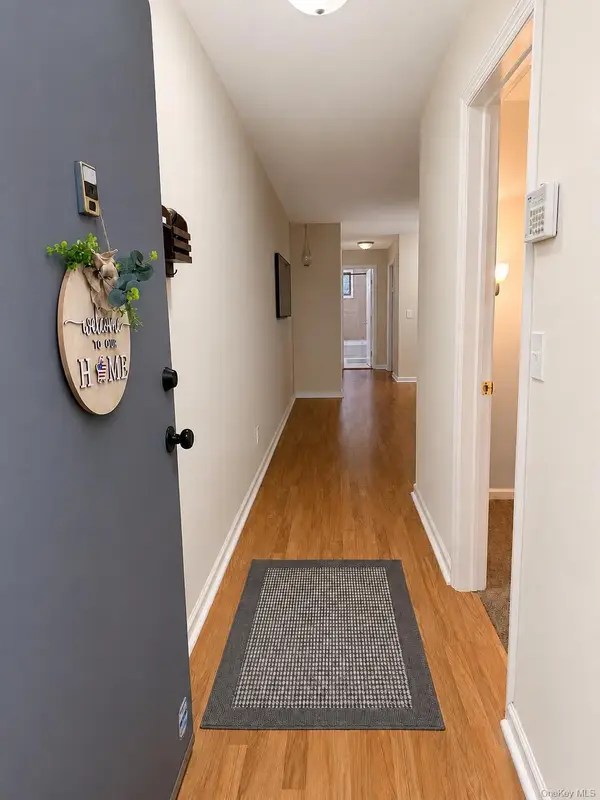 2423 Union Boulevard #8B, Islip, NY 11751