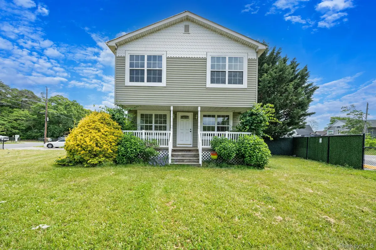 86 Eleanor Avenue, Mastic, NY 11950 - #1