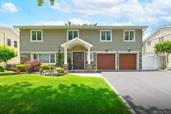 1932 Cynthia Lane, Merrick, NY 11566