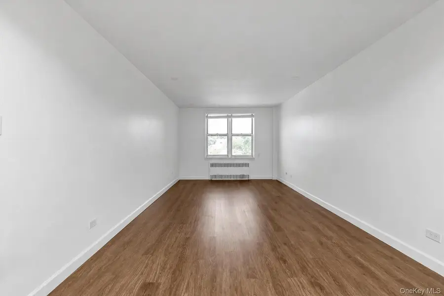 67-30 Clyde Street #7T, Forest Hills, NY 11375 - #2