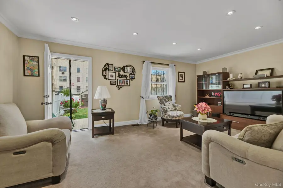 2137 Clinton Avenue, Bronx, NY 10457 - #3