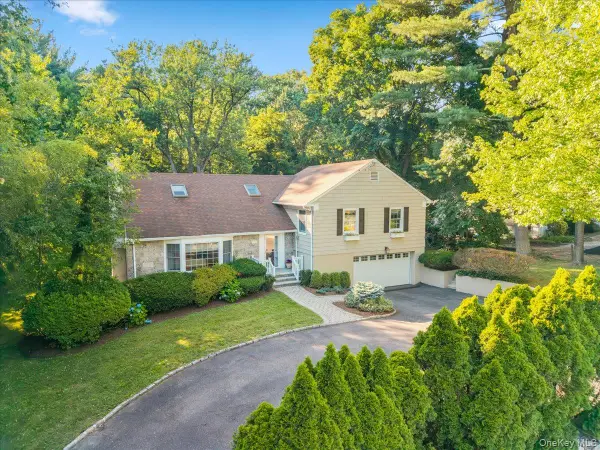 372 Fort Hill Road, Scarsdale, NY 10583