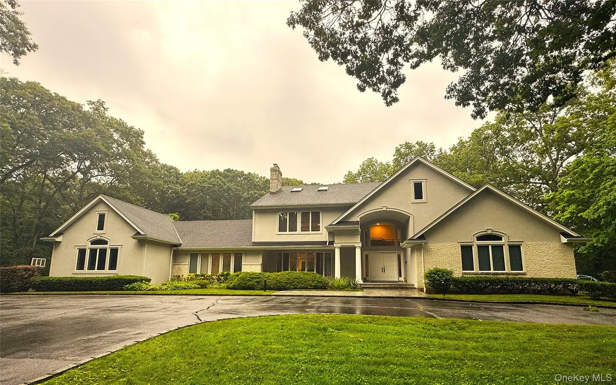 8 Victorian Lane, Brookville, NY 11545 - #1