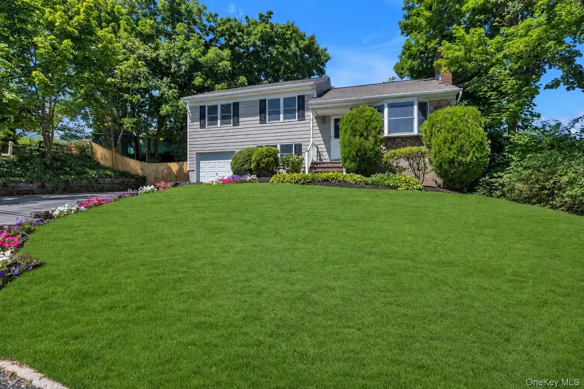16 Meath Avenue, Huntington, NY 11743 - #1