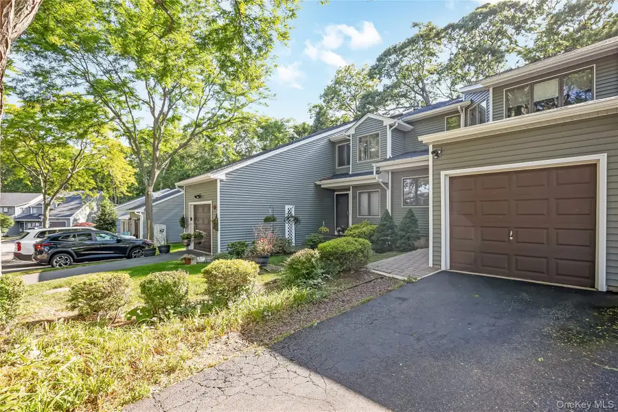 39 Jeremy Circle, Nesconset, NY 11767 - #2