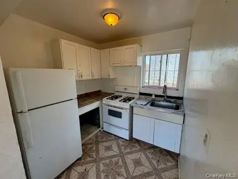 158-12 85th Avenue, Jamaica, NY 11432 - #3