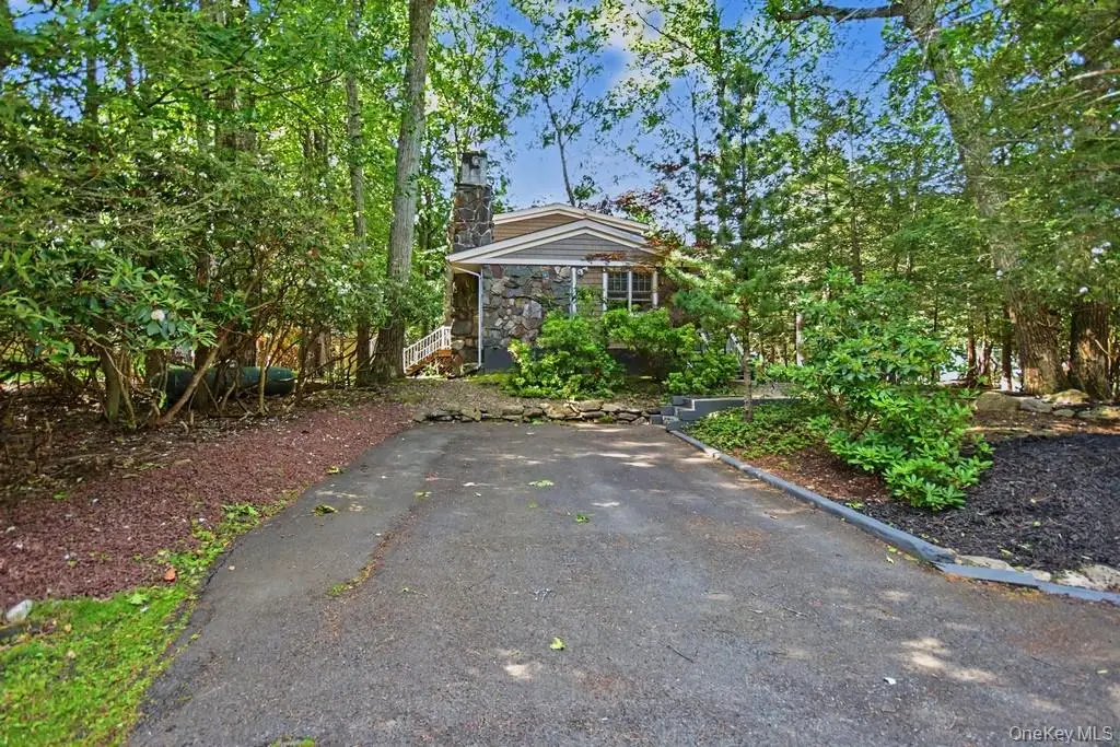 4 Scarborough Circle, Rock Hill, NY 12775 - #1