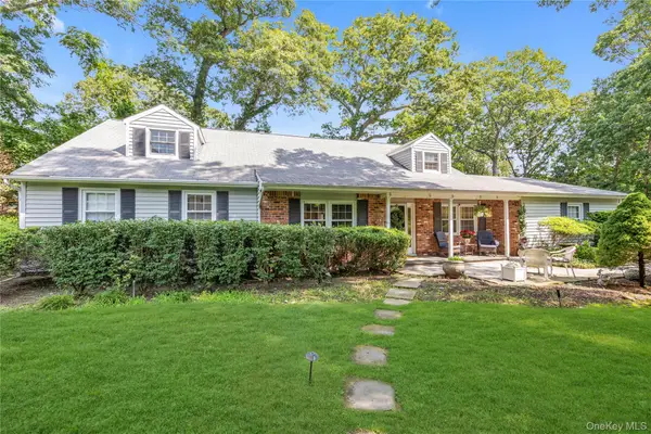 2 Sandpiper Lane, Northport, NY 11768