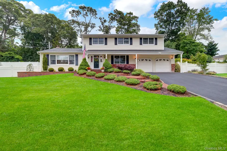 9 Briar Path, East Setauket, NY 11733 - #3