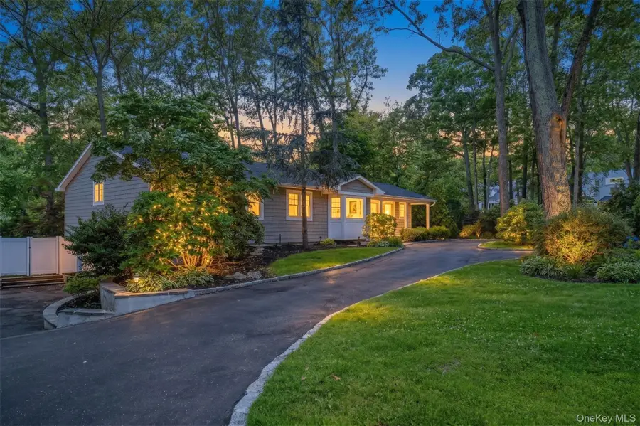 2 Rawlings Drive, Melville, NY 11747 - #2
